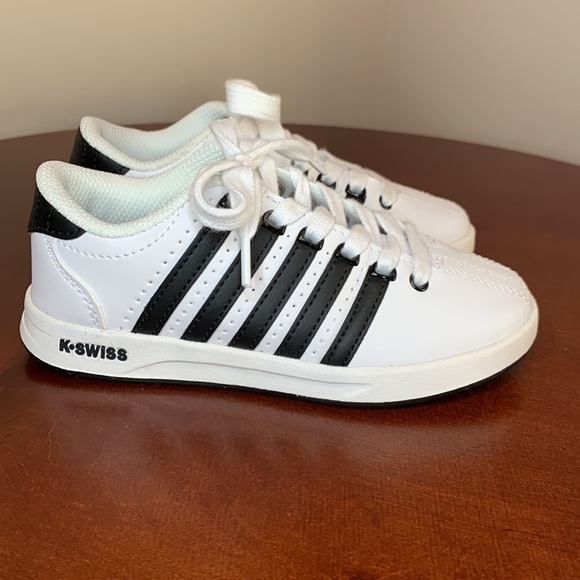 K-Swiss Children’s size 11.5 Shoes - Picture 7 of 11